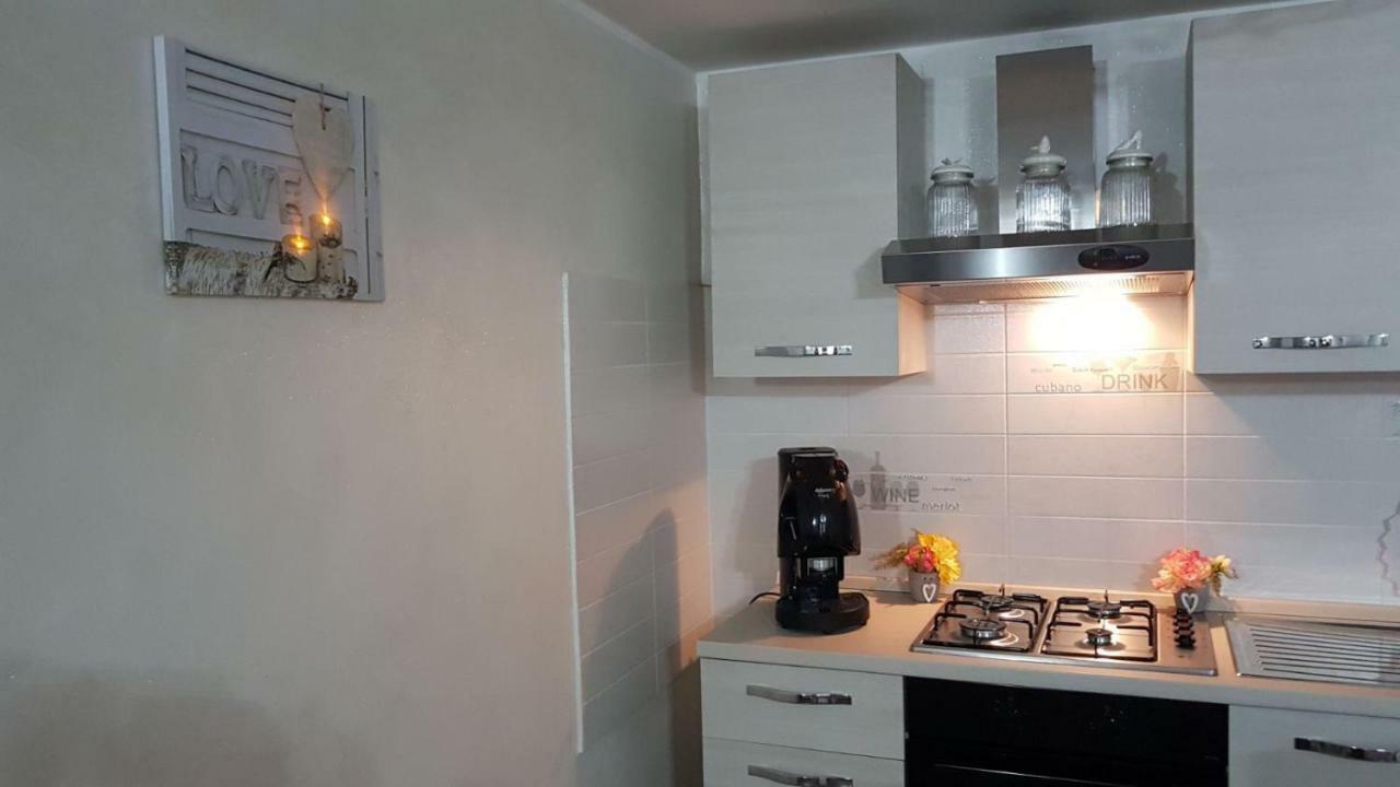 Che Casa 26! Apartment Наполи Екстериор снимка